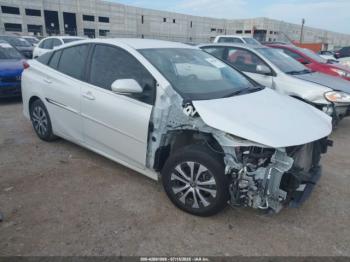  Salvage Toyota Prius Prime