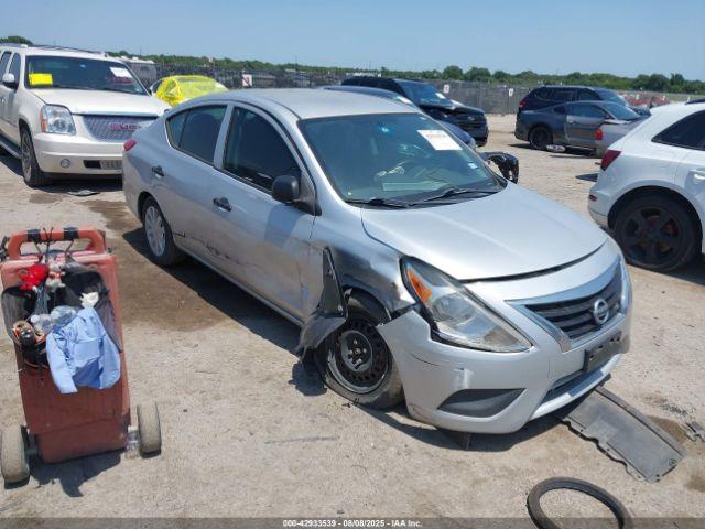  Salvage Nissan Versa