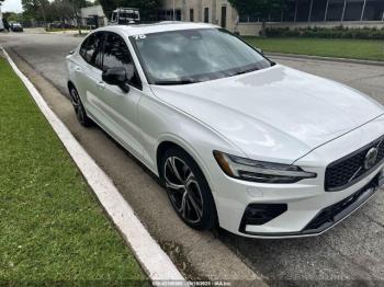  Salvage Volvo S60