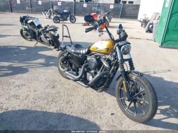  Salvage Harley-Davidson Xl883