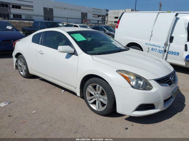  Salvage Nissan Altima