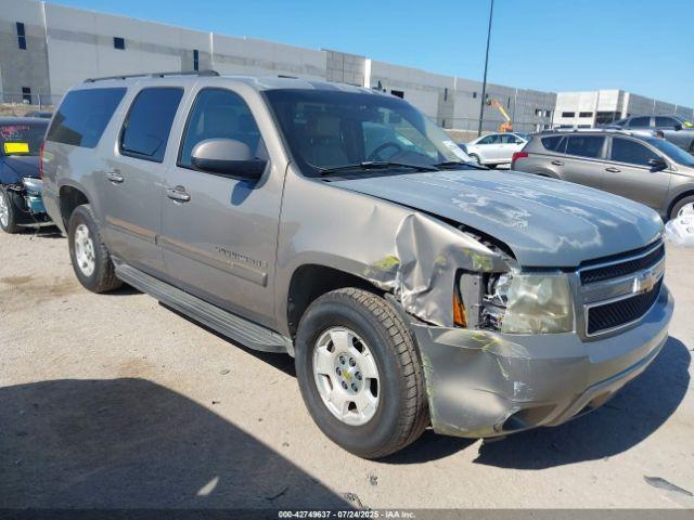  Salvage Chevrolet Suburban 1500