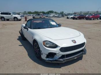  Salvage FIAT 124 Spider