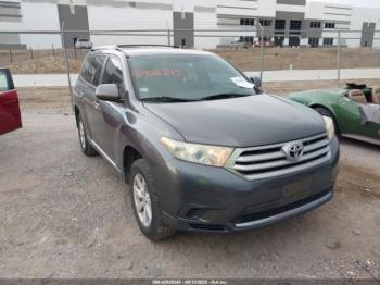  Salvage Toyota Highlander