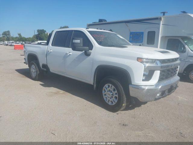  Salvage Chevrolet Silverado 2500