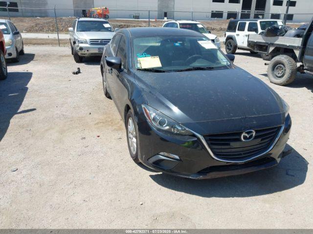  Salvage Mazda Mazda3