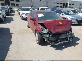  Salvage Hyundai ELANTRA