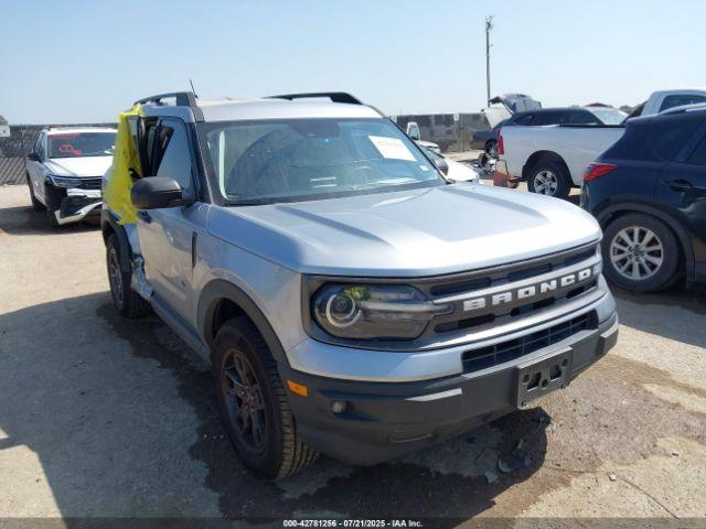  Salvage Ford Bronco