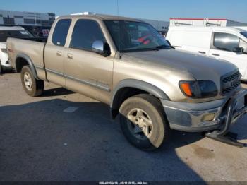  Salvage Toyota Tundra