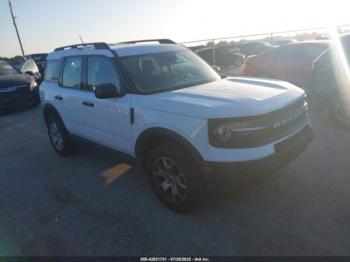  Salvage Ford Bronco