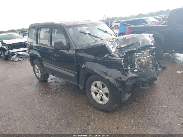  Salvage Jeep Liberty