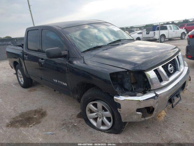  Salvage Nissan Titan