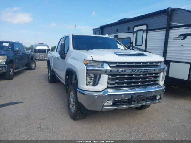  Salvage Chevrolet Silverado 2500