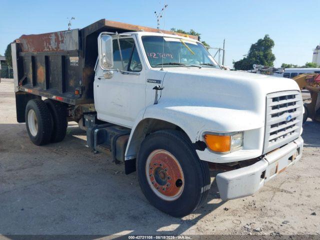  Salvage Ford F-800
