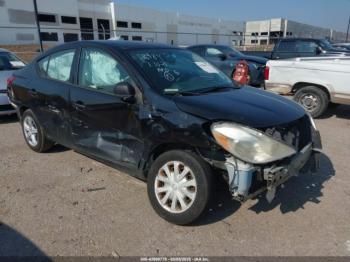  Salvage Nissan Versa