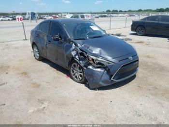  Salvage Toyota Yaris