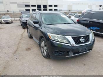  Salvage Nissan Pathfinder