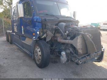  Salvage Freightliner Cascadia 125