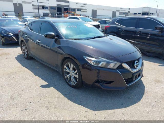  Salvage Nissan Maxima
