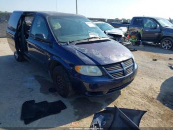  Salvage Dodge Grand Caravan