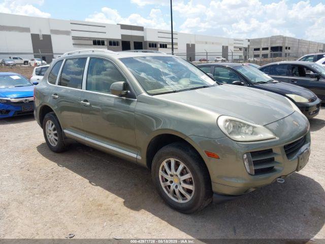  Salvage Porsche Cayenne