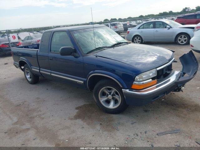 Salvage Chevrolet S-10