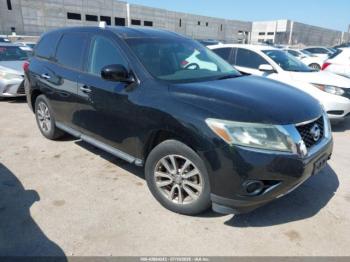  Salvage Nissan Pathfinder