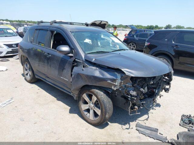  Salvage Jeep Compass