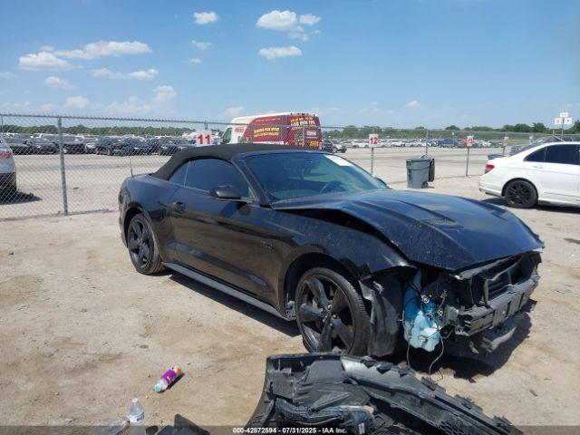  Salvage Ford Mustang