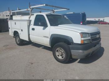  Salvage Chevrolet Silverado 2500