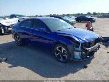  Salvage Hyundai ELANTRA