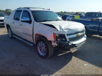  Salvage Chevrolet Avalanche 1500