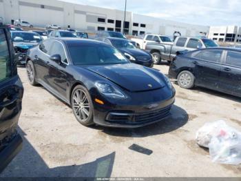  Salvage Porsche Panamera