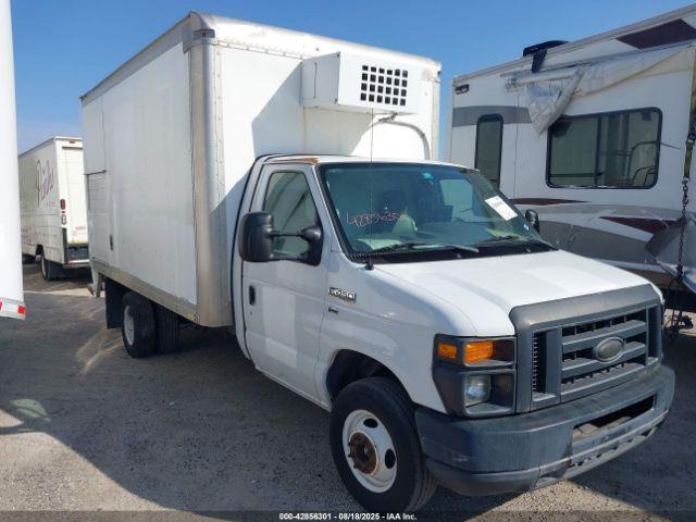  Salvage Ford Econoline