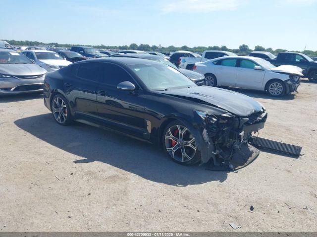  Salvage Kia Stinger