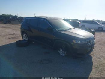  Salvage Jeep Compass