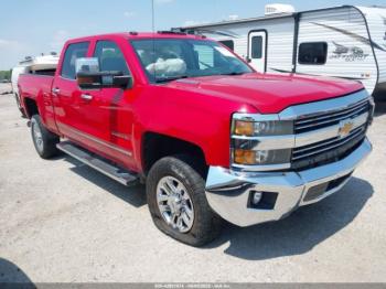  Salvage Chevrolet Silverado 2500