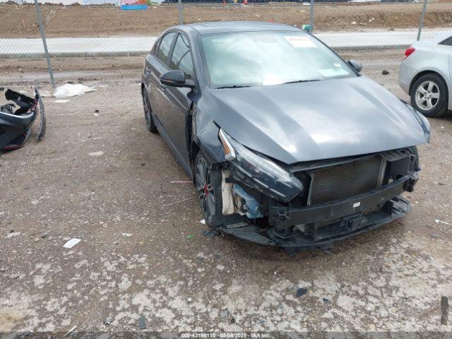  Salvage Kia Forte