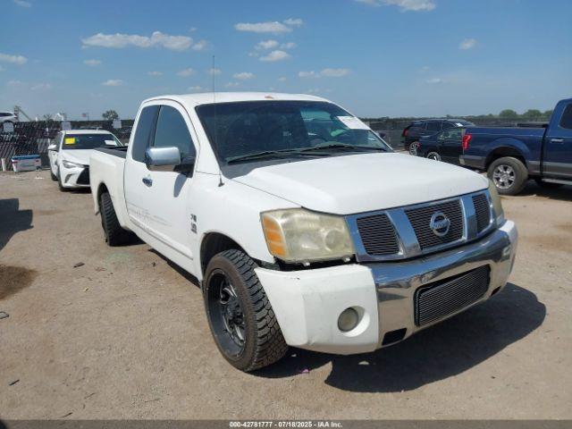  Salvage Nissan Titan