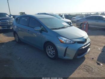  Salvage Toyota Prius v