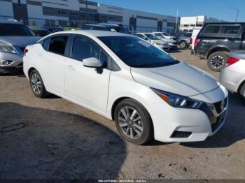  Salvage Nissan Versa