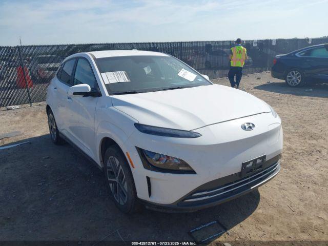  Salvage Hyundai KONA