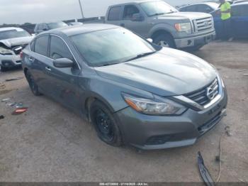  Salvage Nissan Altima