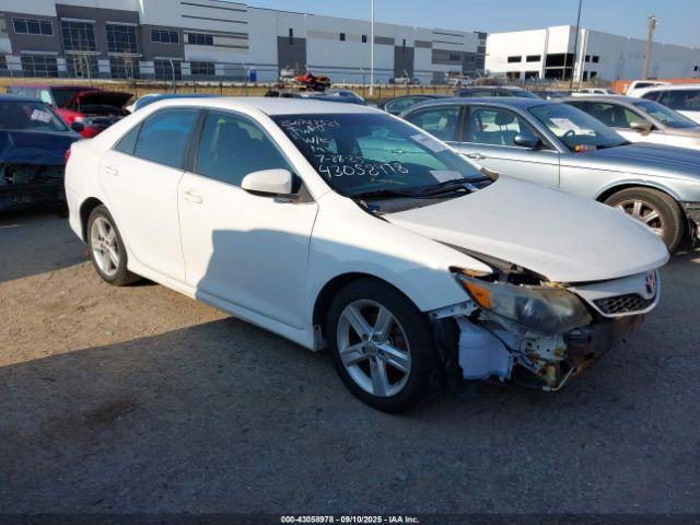  Salvage Toyota Camry