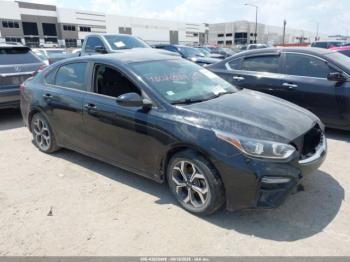  Salvage Kia Forte