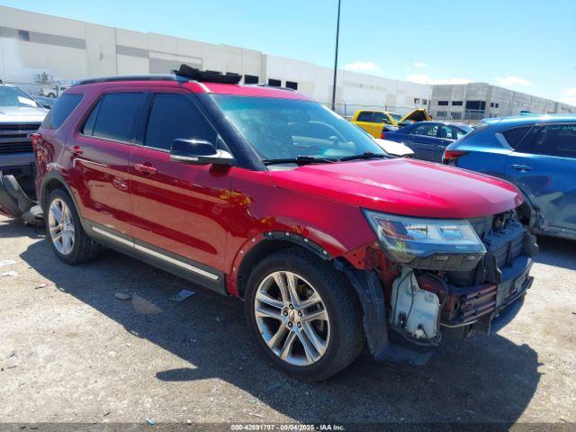  Salvage Ford Explorer