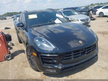  Salvage Porsche Macan