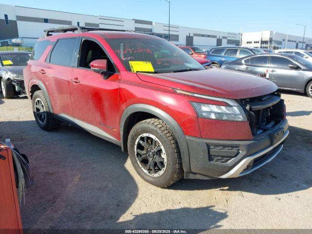  Salvage Nissan Pathfinder