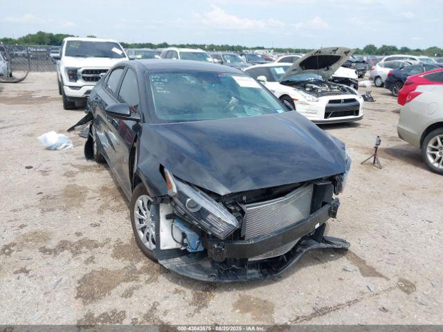  Salvage Kia Forte