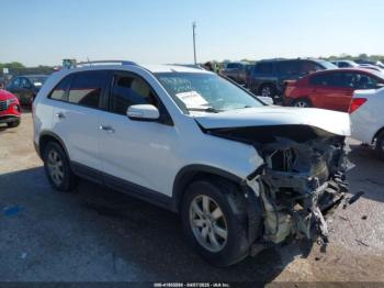 Salvage Kia Sorento